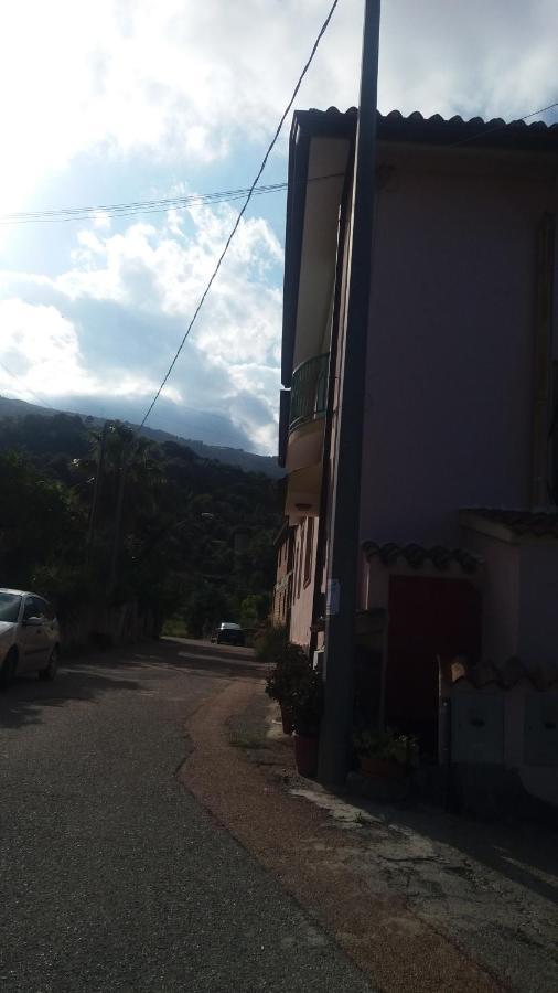 Vacanze A Loceri Экстерьер фото